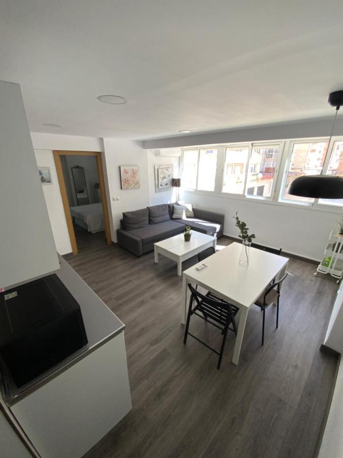 Goya Apartamentos Малага Экстерьер фото